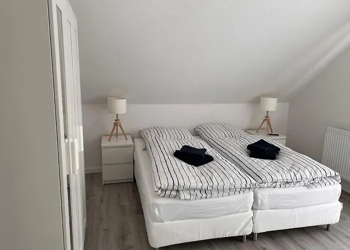 Grosszuegige 3 Zkb Mit 80m² شقة *